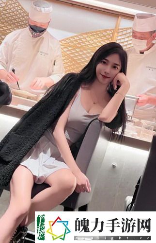 麻花传剧MV无痕免费观看，网友评论：让我们一起享受这场视觉盛宴，乐趣无穷啊！  