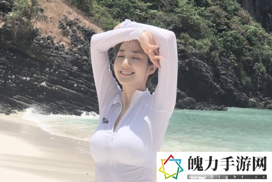 视频丨9l  丨大学生：探讨独特魅力