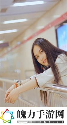 她故意装睡让我进去：一场心照不宣的默契邂逅