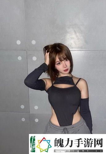 少女たちよ在线观看动漫游戏免费，网友热议：畅享青春的动漫与游戏世界，无限乐趣等你体验！