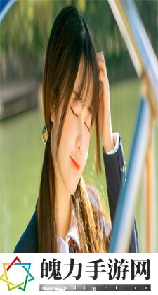 韩国电影办公室游戏：探秘韩国电影中的办公室暗战