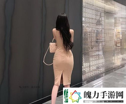 偷偷在线观看免费高清电视剧：看剧不花钱，追剧不掉链子，跟上潮流，享受生活吧！