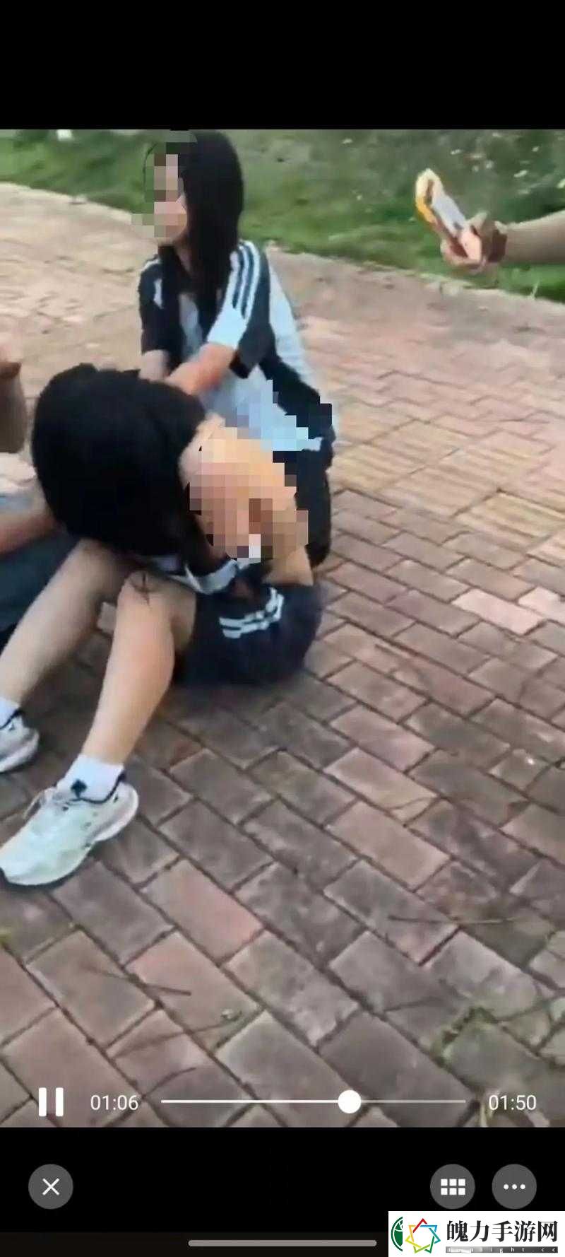 扒开末成年粉嫩的小缝
